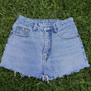 vintage 501 cut off shorts